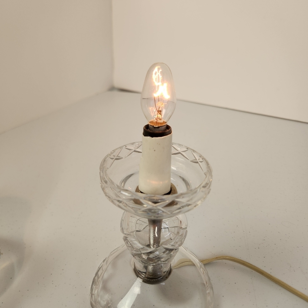 Vintage Cut Crystal Fairy Lamp Pinwheel Patern Czech Bohemian Mushroom Shape - Picture 2 of 10